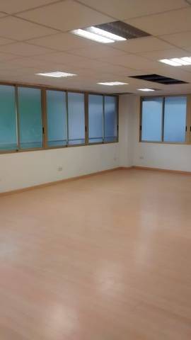 Local comercial en Alquiler en Carrús Este