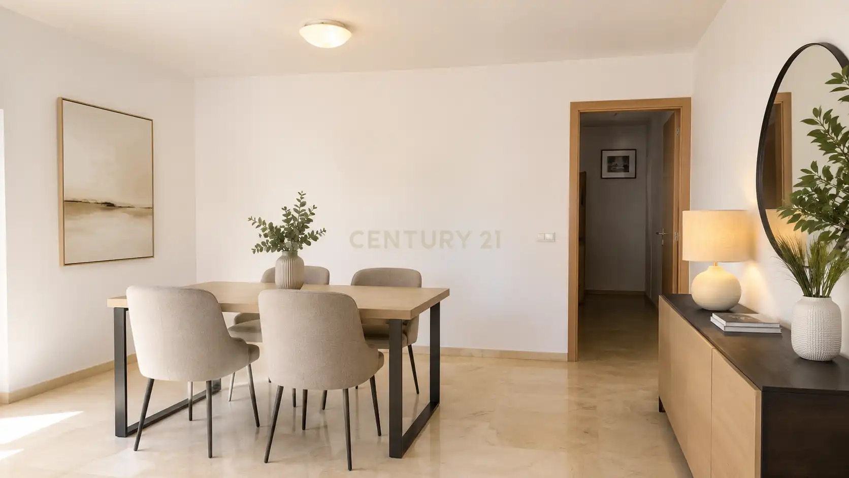 Comedor de Piso en venta en Benalmádena con Horno y Balcón