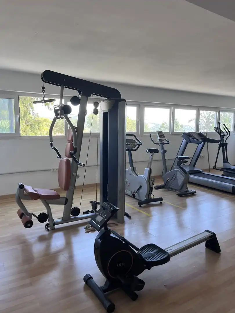 Apartament de lloguer en Estepona amb Calefacció, Terrassa i Moblat