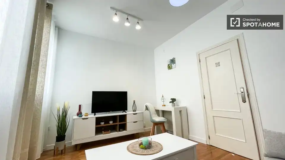 Appartamento in affitto a Chamberí, imagen 5