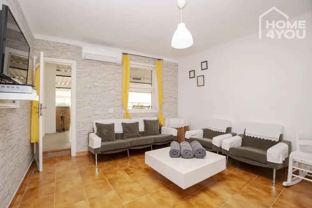 Sala d'estar de Casa o xalet en venda en Maria de la Salut amb Aire condicionat, Calefacció i Terrassa