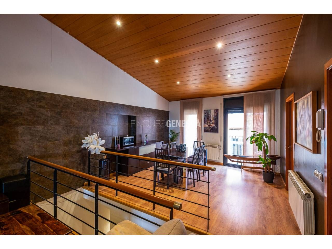 Sala d'estar de Pis en venda en Matadepera amb Calefacció, Parquet i Terrassa