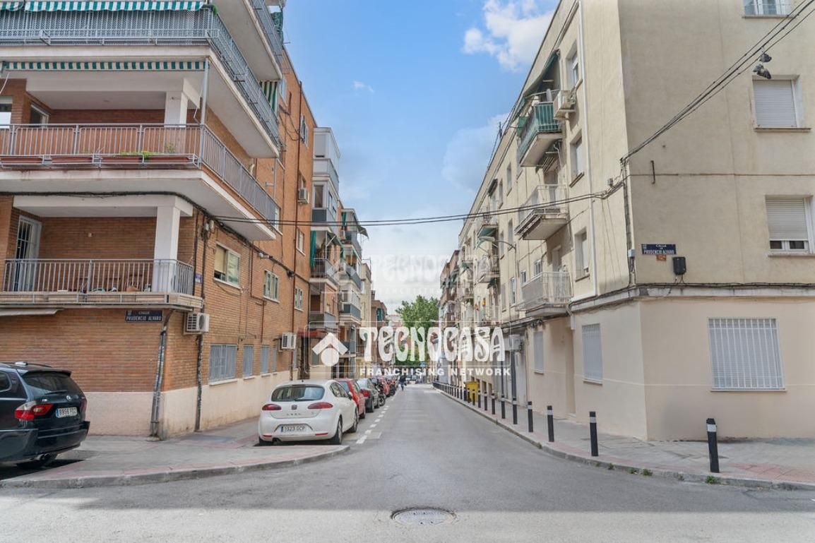 Exterior view of Flat for sale in  Madrid Capital  with Heating