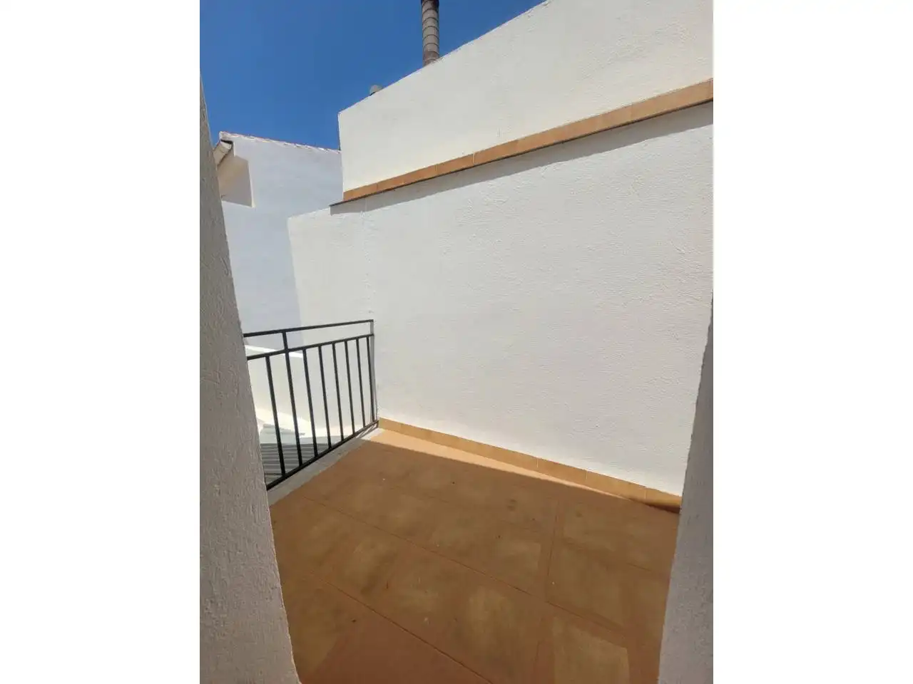 Terrassa de Casa o xalet en venda en Baza amb Moblat