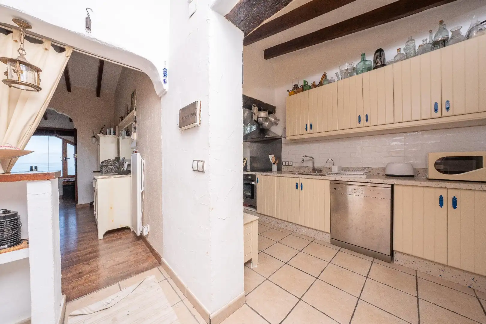 Cocina de Casa o chalet en venta en El Campello con Aire acondicionado, Calefacción y Jardín privado