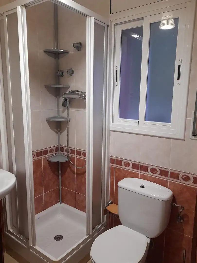 Badezimmer von Haus oder Chalet zur Miete in Premià de Mar mit Klimaanlage, Terrasse und Balkon