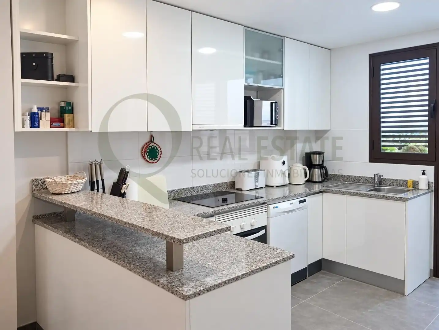 Kitchen of Flat for sale in Los Arenales del Sol