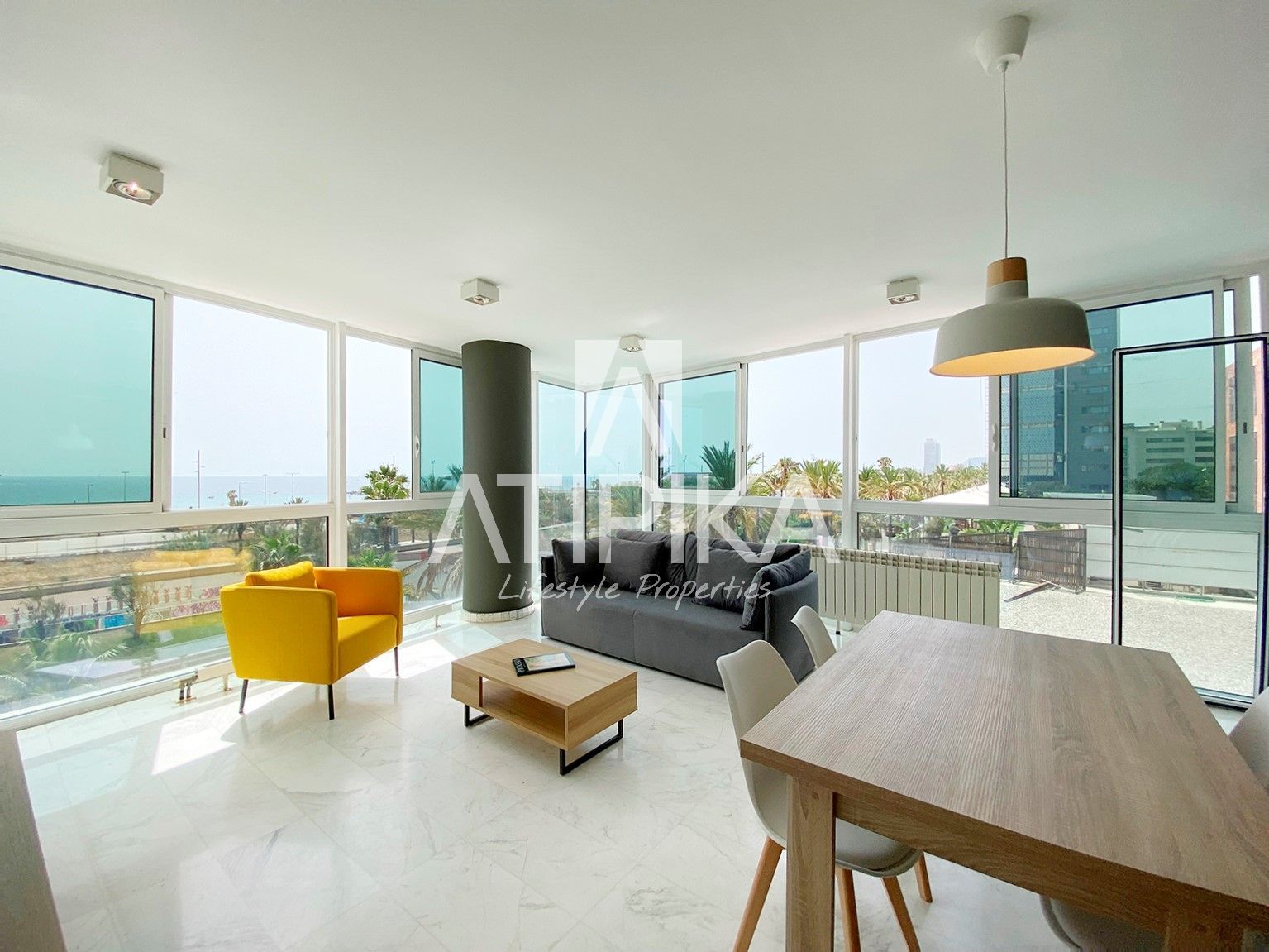 Living room of Flat for sale in  Barcelona Capital  with Air Conditioner, Heating and Terrace