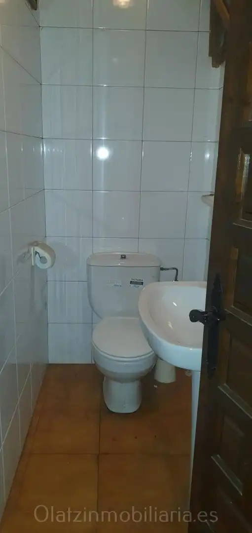 Local comercial en venda a Balmaseda, imagen 8
