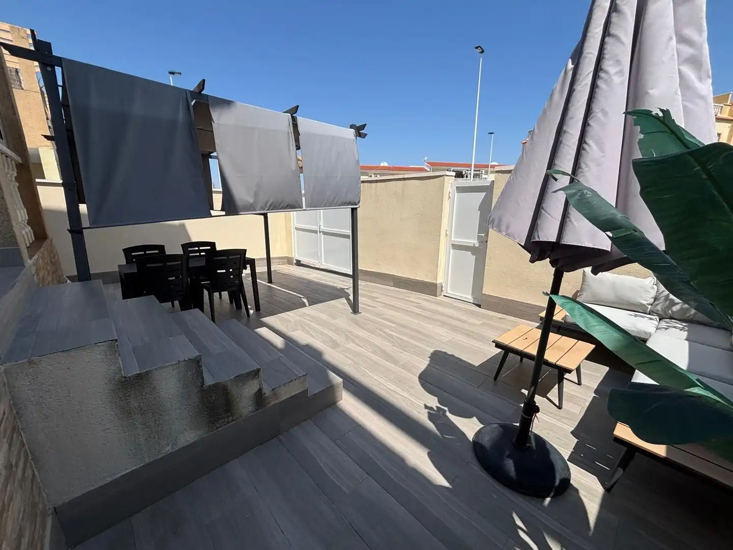 Terraza de Casa o chalet en venta en Torrevieja con Jardín privado y Piscina comunitaria