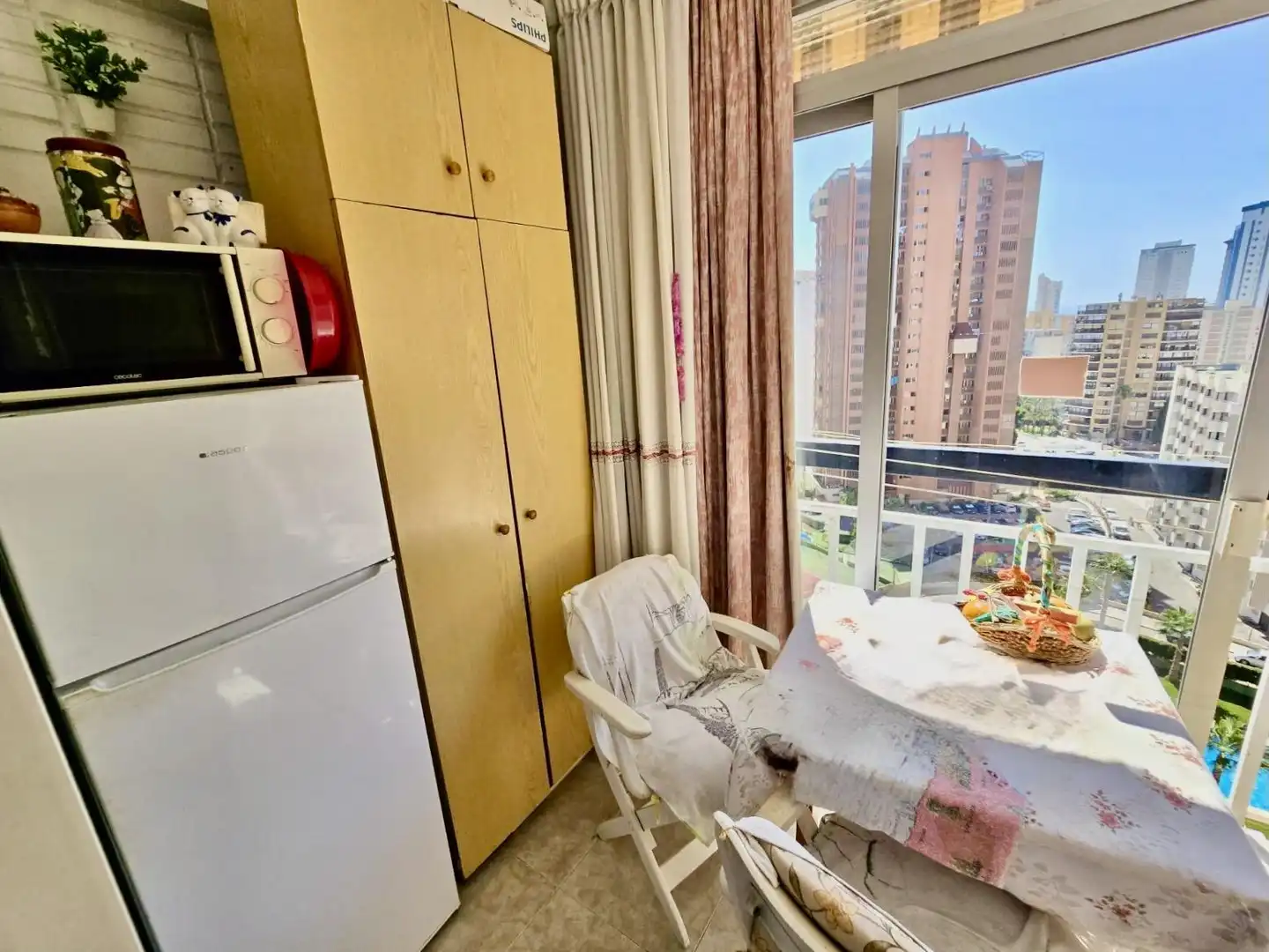 Habitación de Apartamento en venta en Benidorm con Aire acondicionado, Terraza y Piscina comunitaria