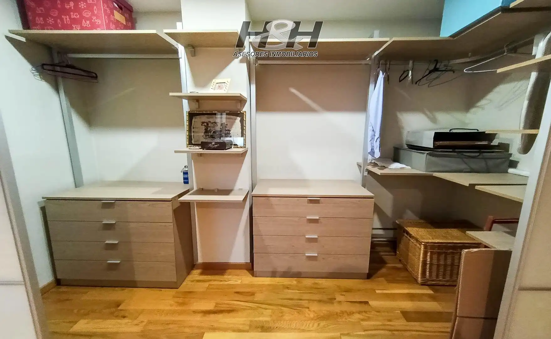 Habitación de Casa o chalet en venta en Burjassot con Aire acondicionado, Calefacción y Trastero