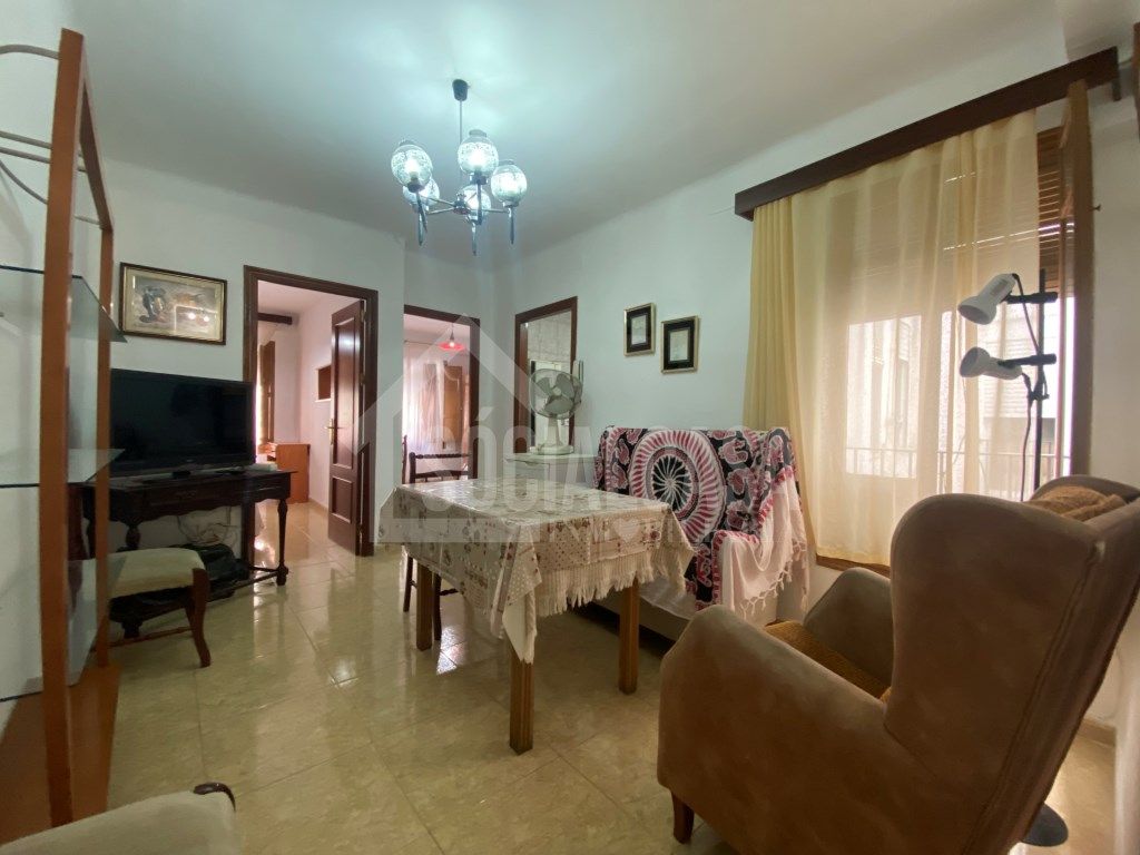 Flat to rent in INFANTA DOÑA MARÍA , 67, Ciudad Jardín - Zoco
