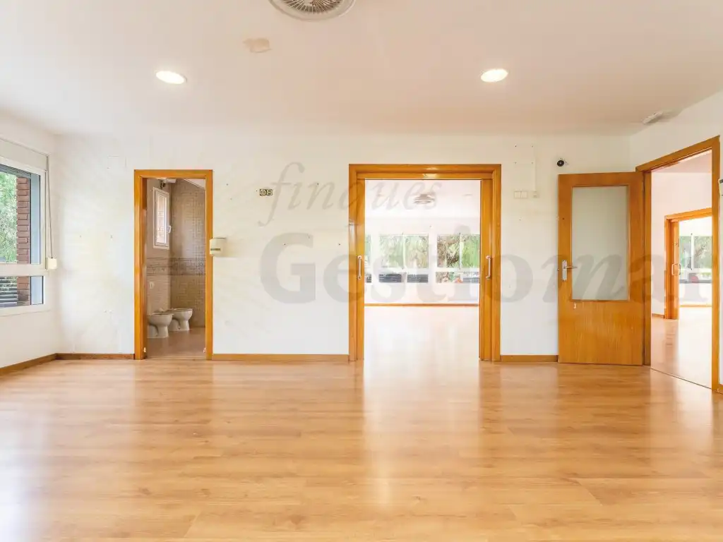 Commercial properties for sale in Cambrils