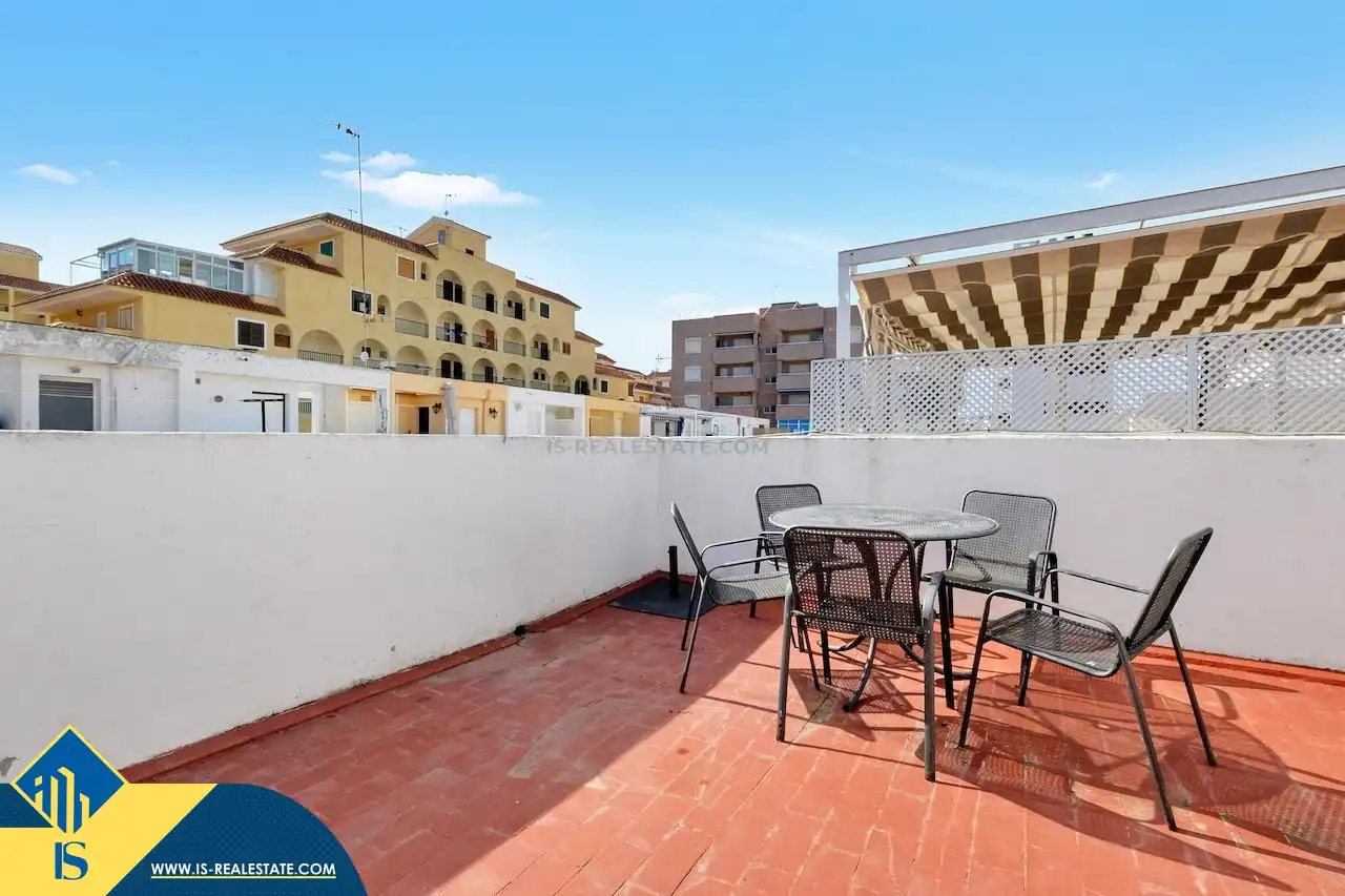 Casa amb piscina en venda a La Mata, imagen 8