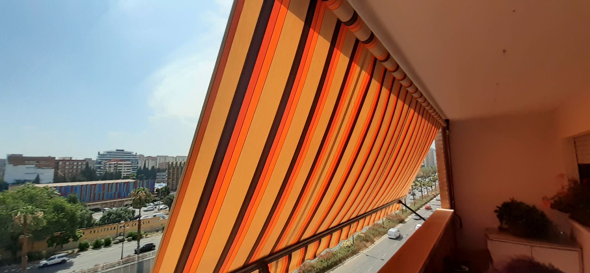 Terrace of Flat to rent in  Valencia Capital  with Air Conditioner, Heating and Oven