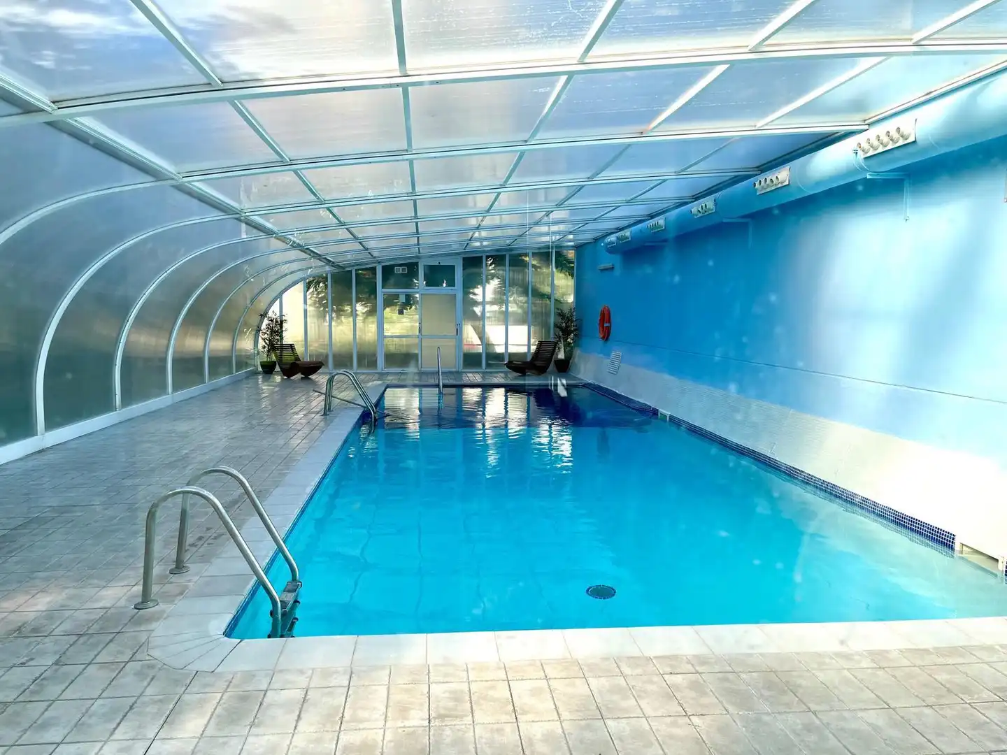 Piscina de Dúplex en venda en Benidorm amb Aire condicionat, Calefacció i Jardí privat