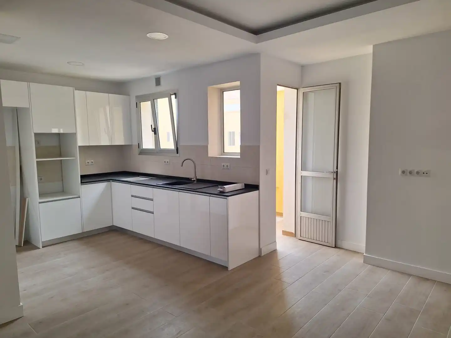 Cocina de Piso en venta en Las Palmas de Gran Canaria con Balcón