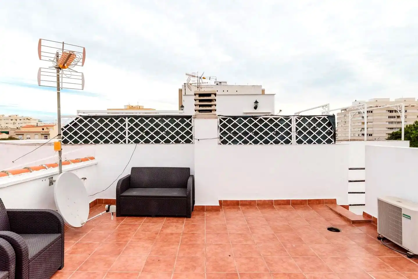 Terrace of Detached homes for sale in Gandia  with Air Conditioner and Terrace