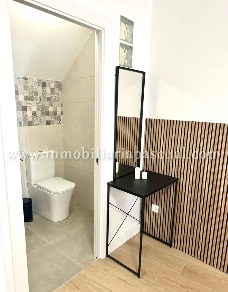 Bathroom of Houses for sale in Beniarrés
