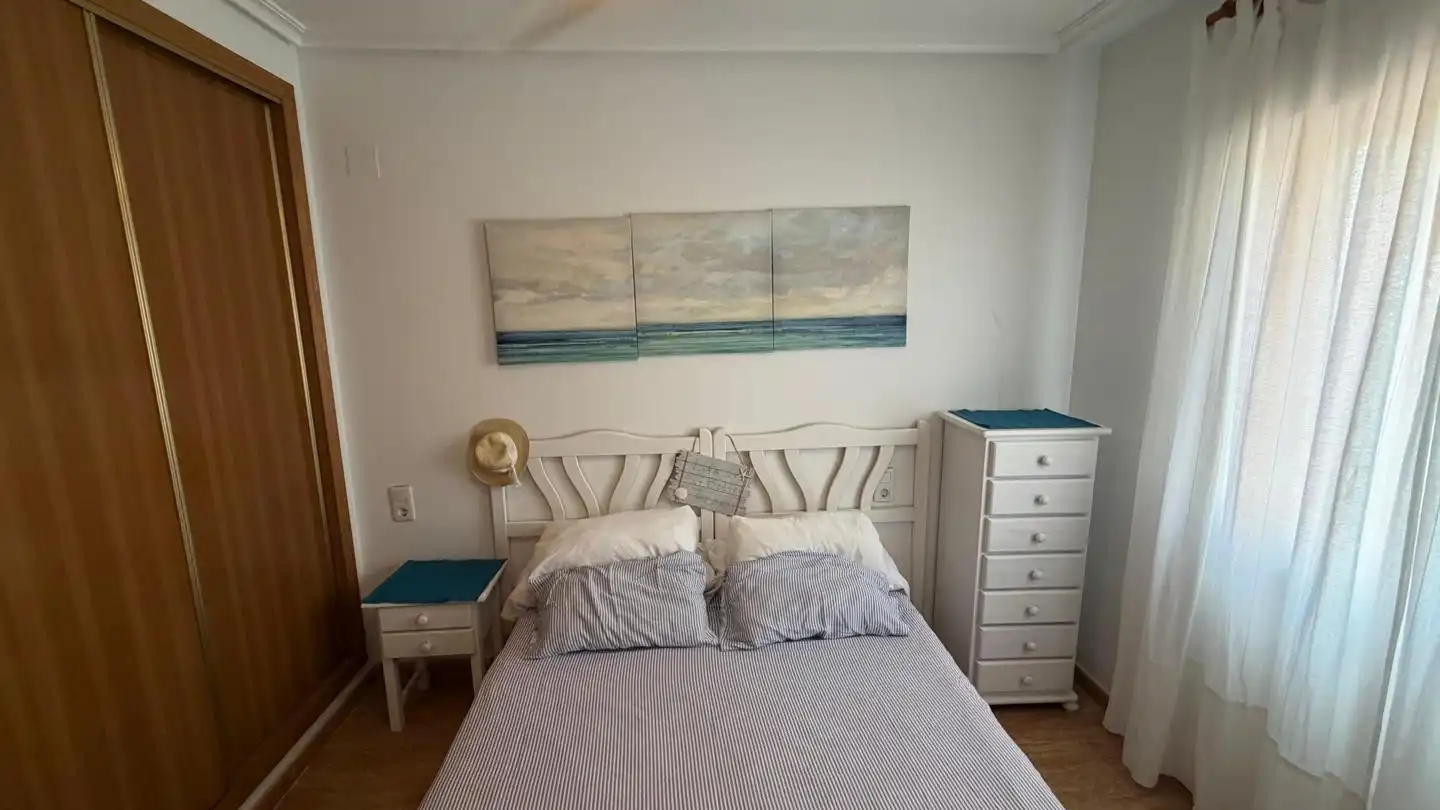 Habitación de Apartamento en venta en La Manga del Mar Menor con Aire acondicionado, Terraza y Piscina
