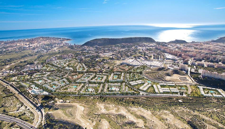 Foto 1 de Casa o xalet en venda a Vistahermosa, Alicante