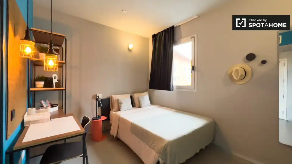 Room in El Parc i la Llacuna del Poblenou