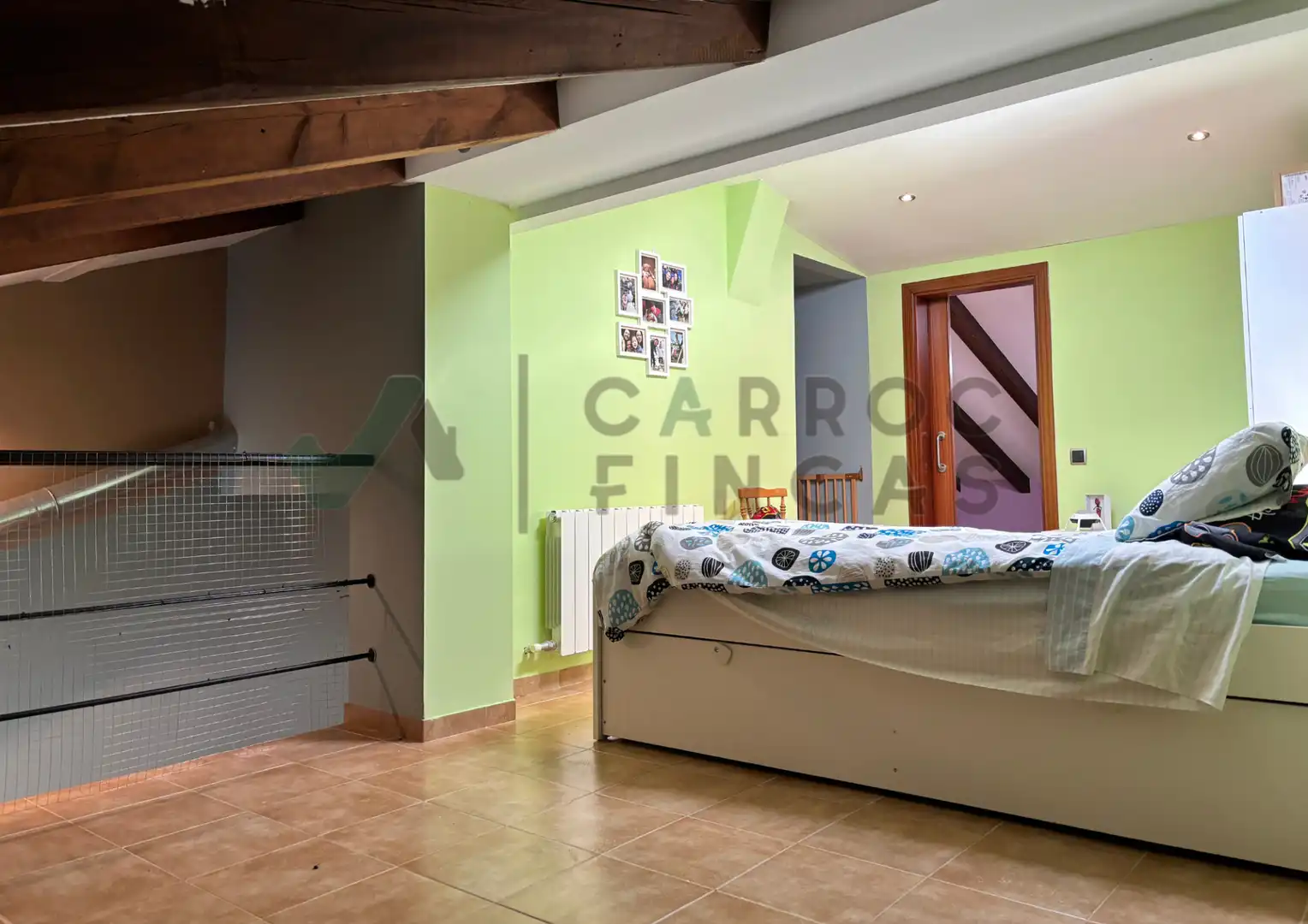 Piso en venta en Sant Joan de les Abadesses con Calefacción, Amueblado y Horno