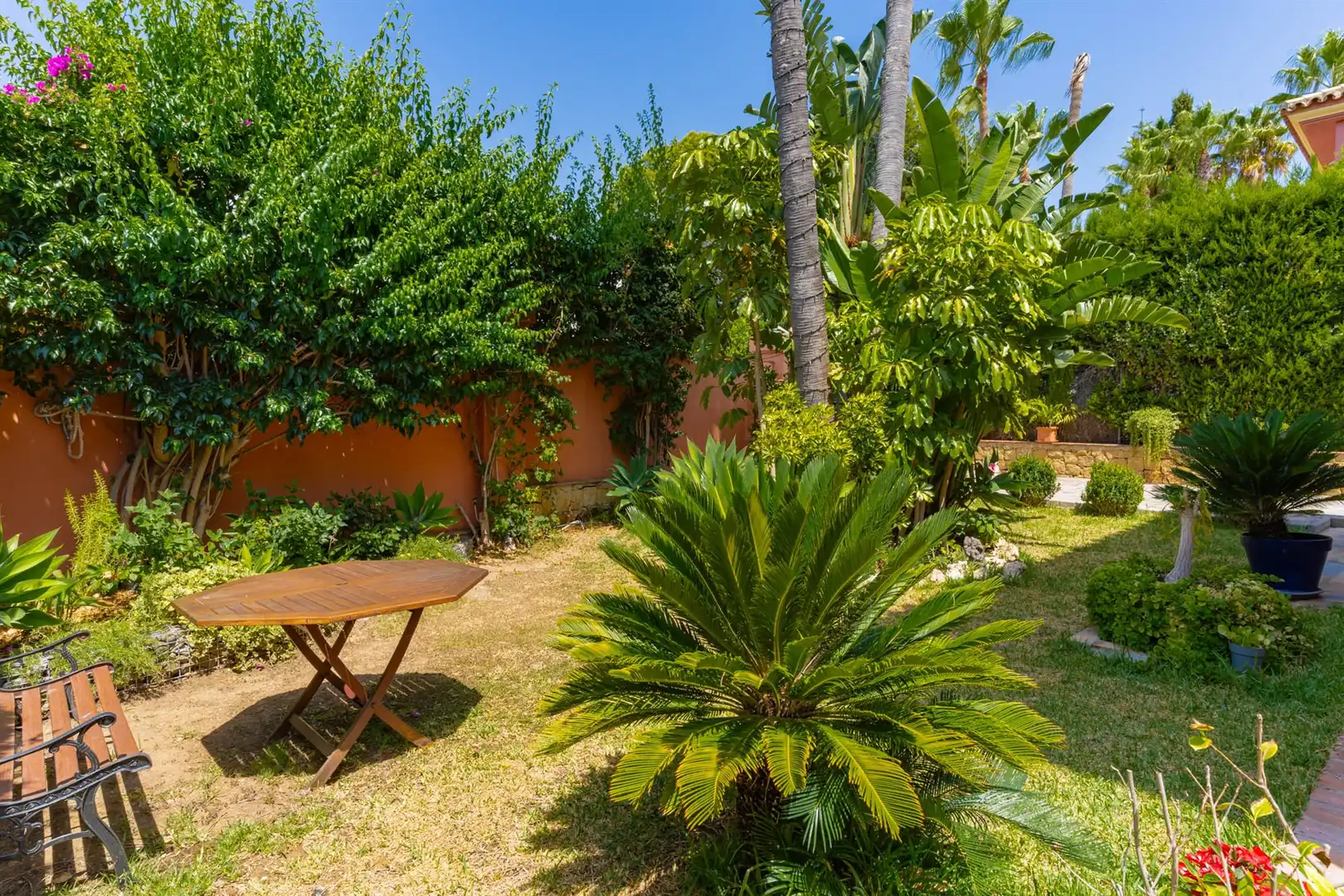 Jardí de Casa o xalet en venda en Estepona