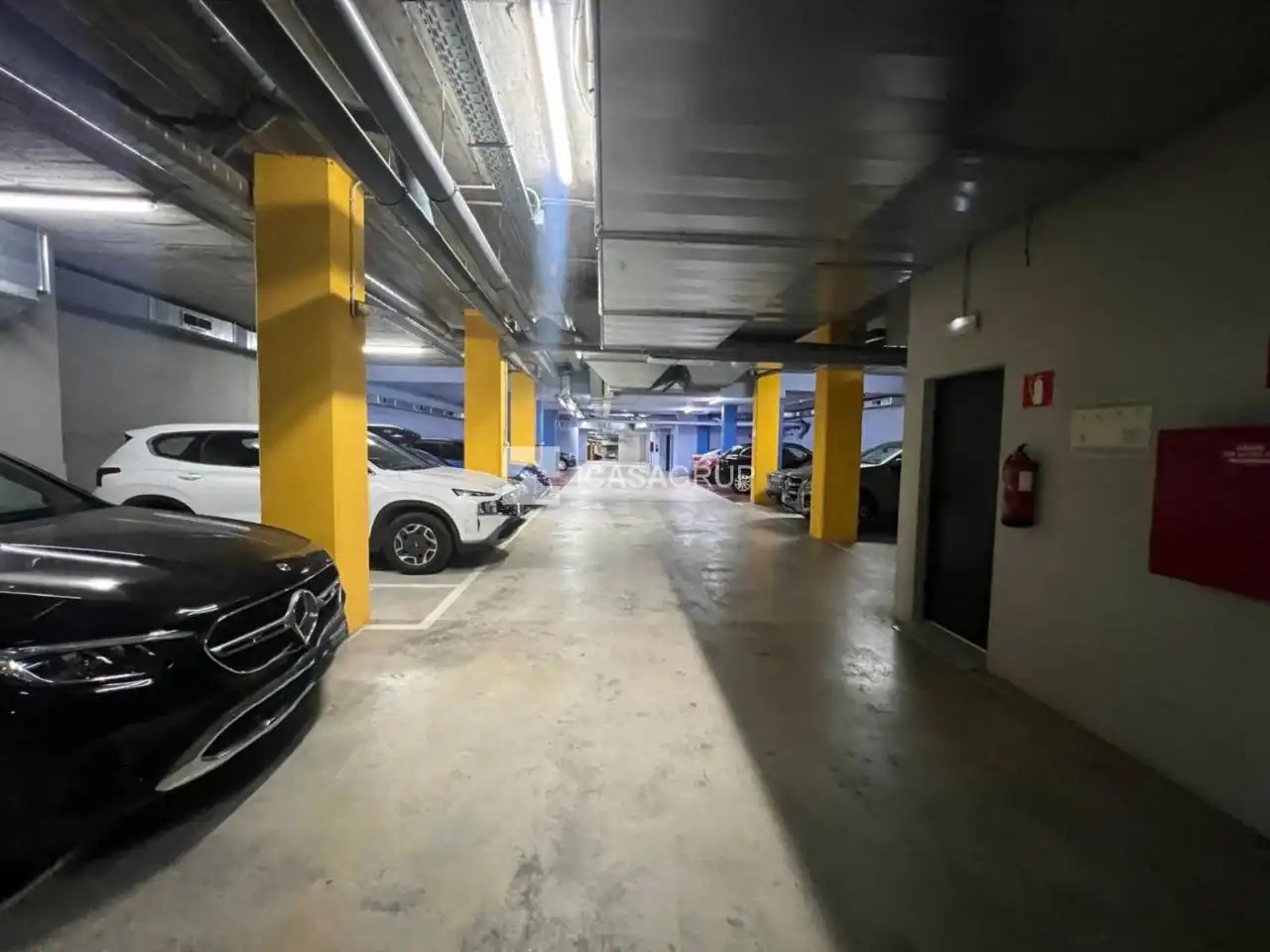 Parking of Flat for sale in Barcelona  with Air Conditioner, Heating and Parquet flooring
