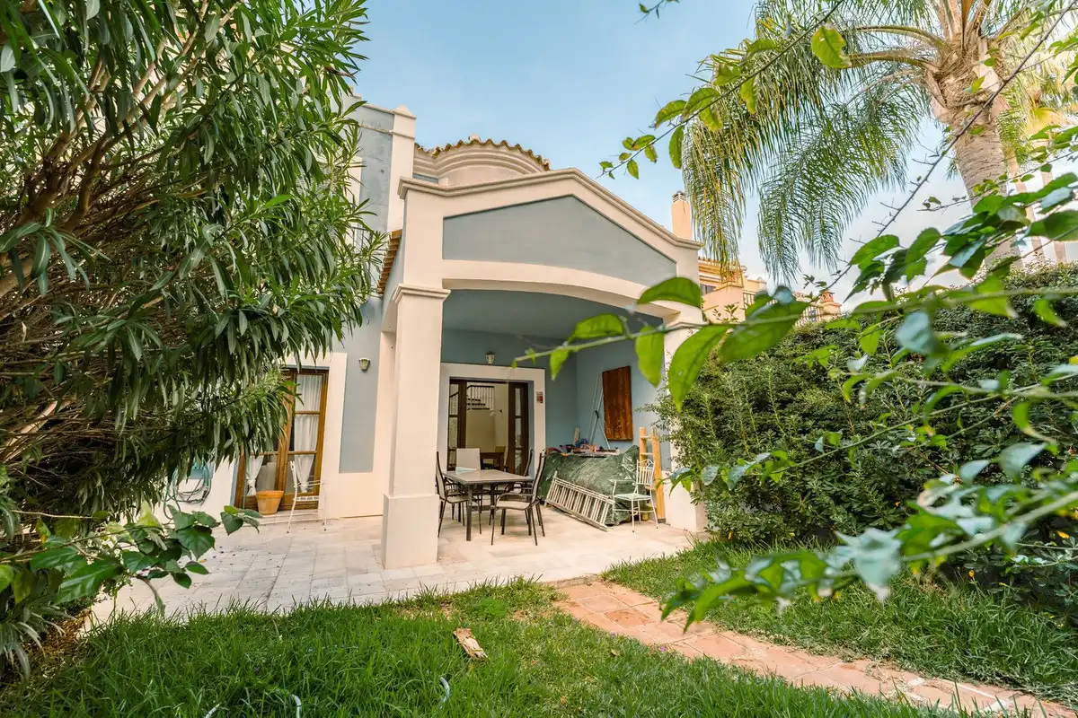 Reihenhaus mit Pool zur Miete in San Pedro de Alcántara