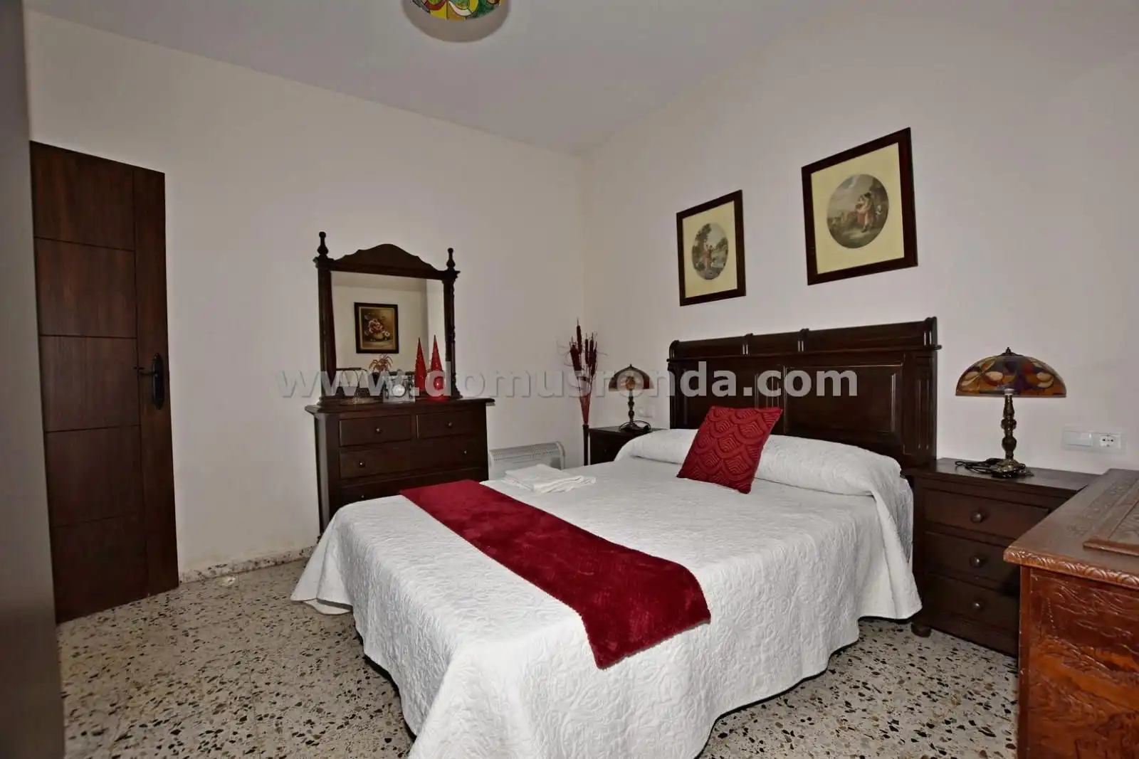 Dormitori de Finca rústica en venda en Ronda amb Aire condicionat, Jardí privat i Terrassa