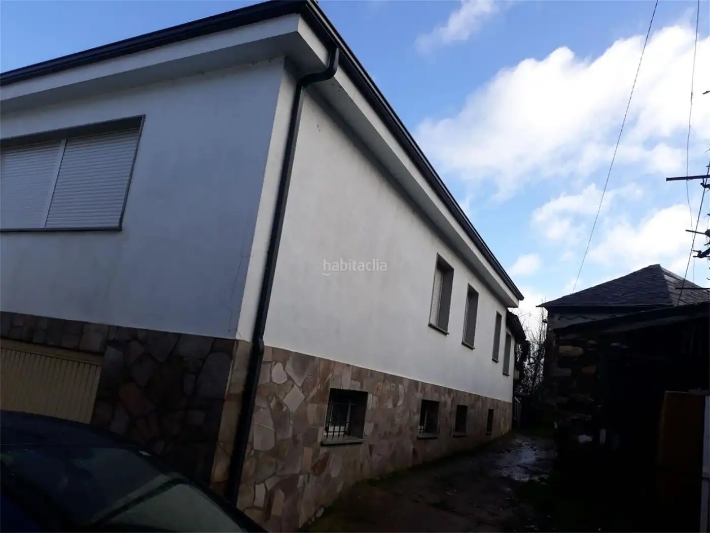 Casa en venda a Lugar Villardomato 36