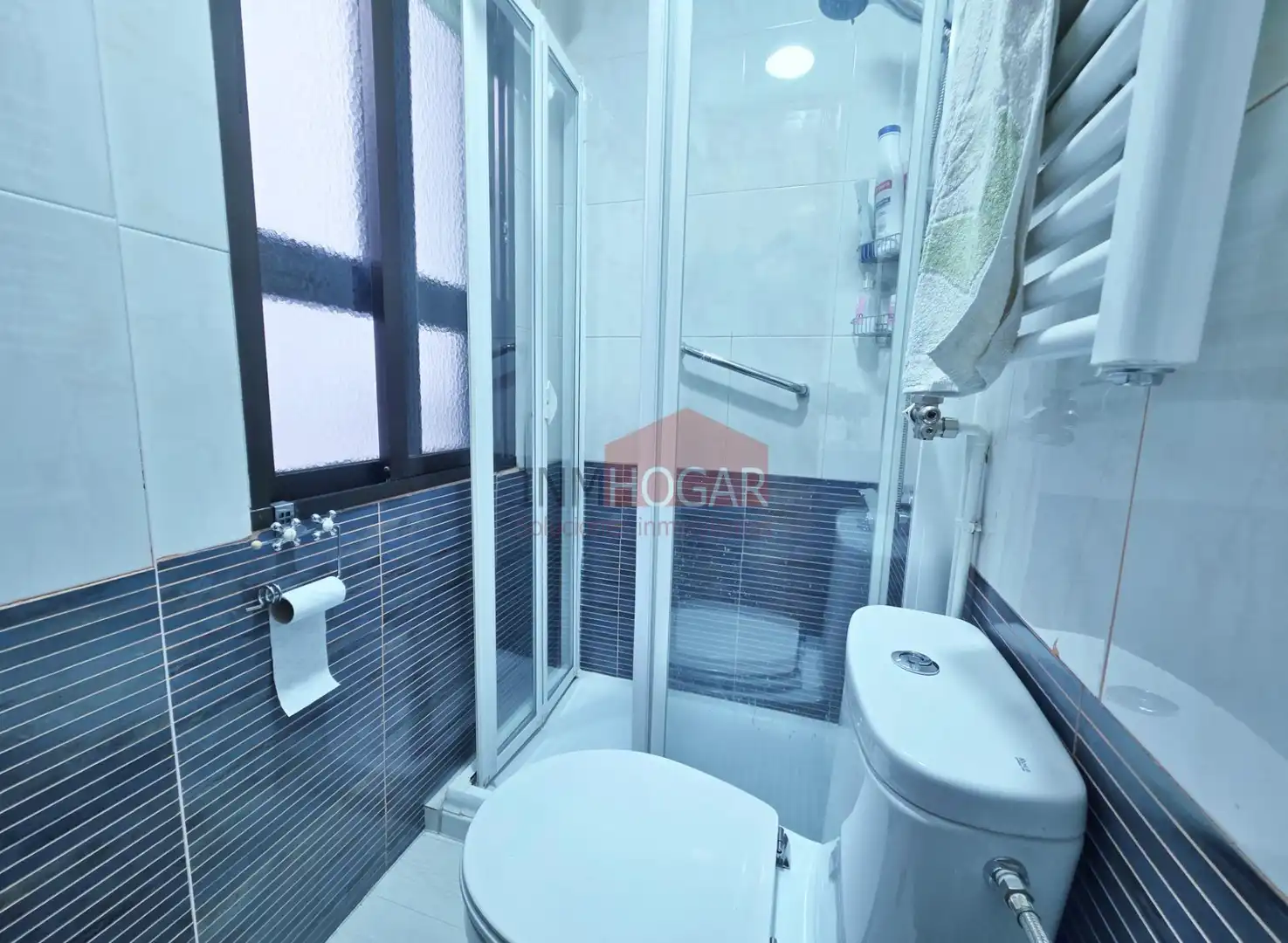 Baño de Piso en venta en Ávila con Calefacción, Parquet y Trastero