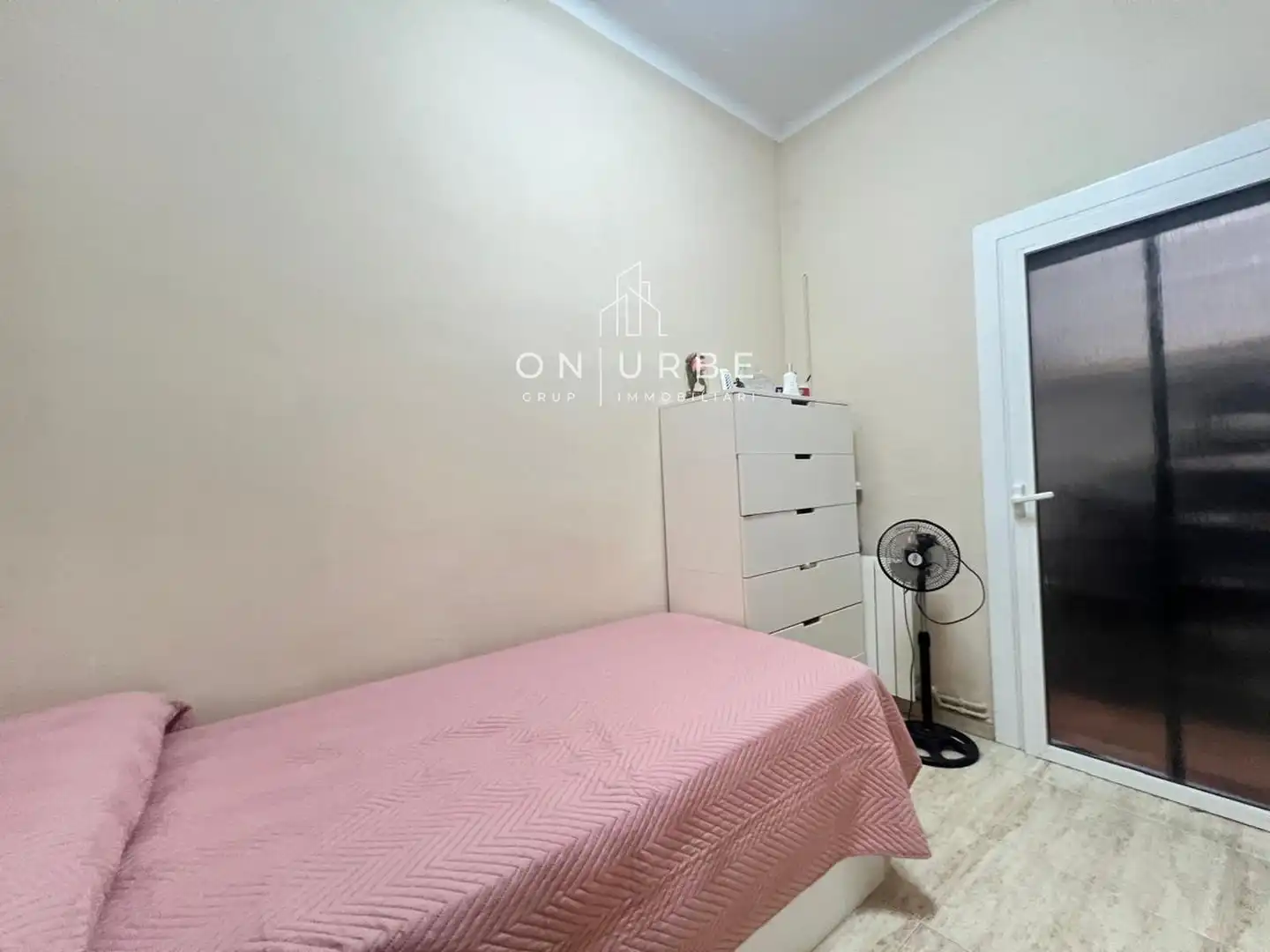 Bedroom of Flat for sale in Badalona  with Heating, Parquet flooring and Terrace