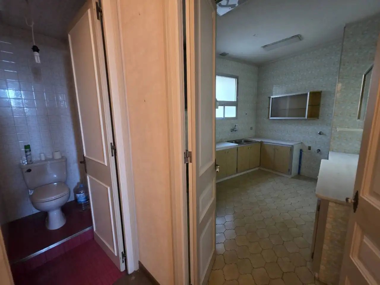 Küche von Gebäude zum Verkauf in Manresa