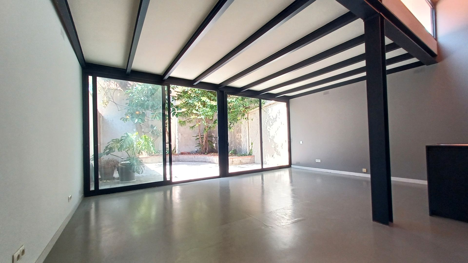 Casa o xalet de lloguer en  Barcelona Capital amb Aire condicionat, Calefacció i Jardí privat