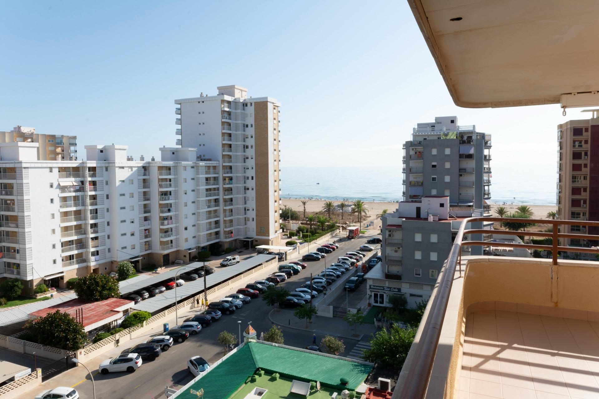 Vista exterior de Apartament en venda en Gandia amb Aire condicionat, Calefacció i Jardí privat