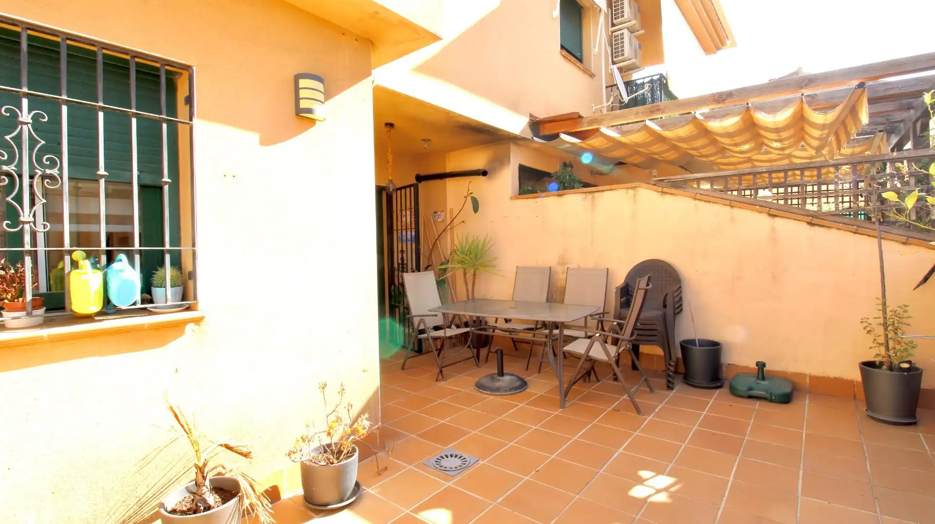 Terrassa de Casa adosada en venda en Alhendín amb Jardí privat i Terrassa
