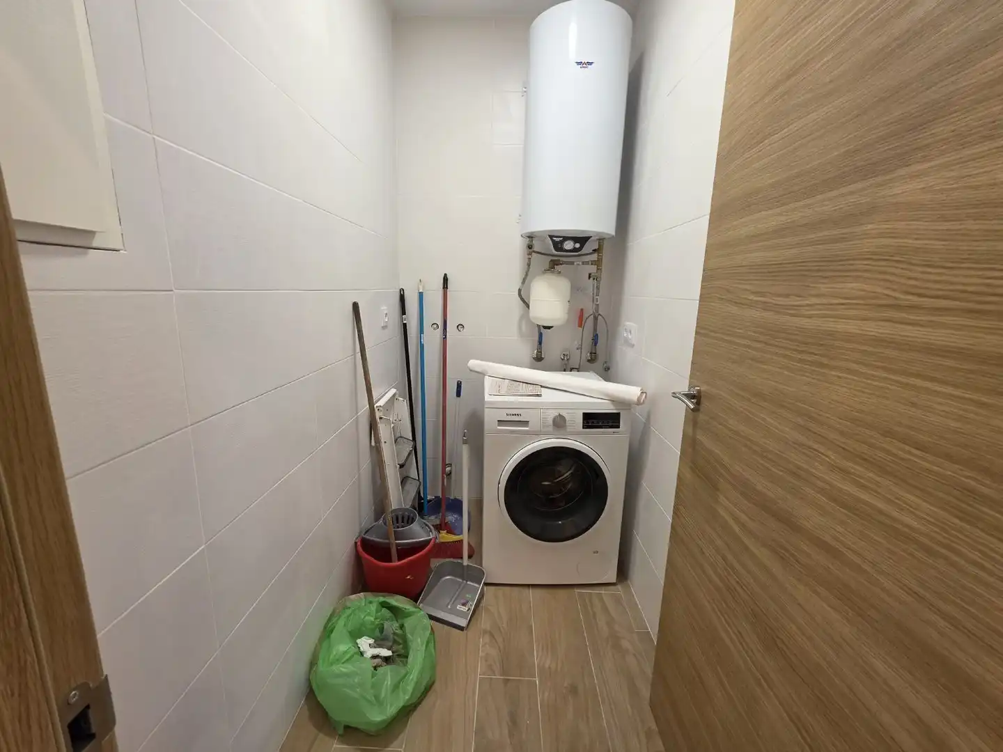 Flat for rent in A Coruña Capital   with Furnished