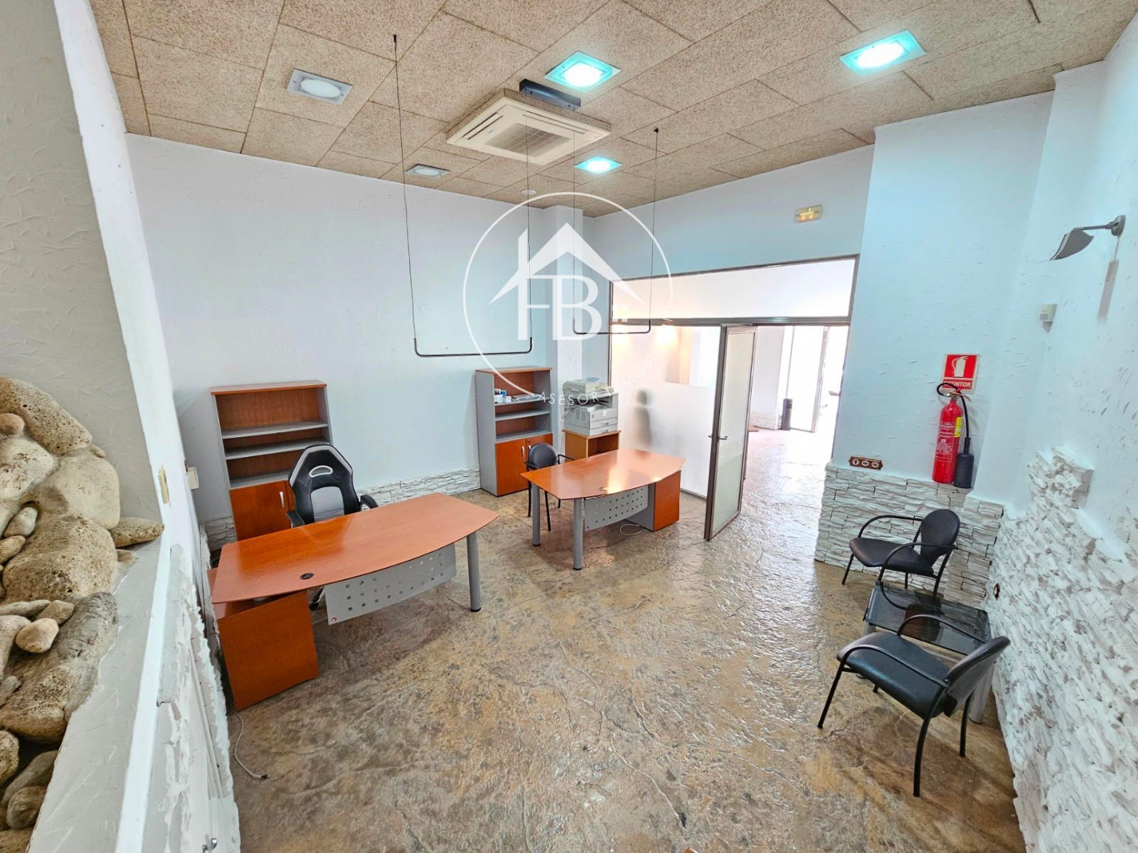 Premises for sale in Mutxamel  with Air Conditioner and Internet