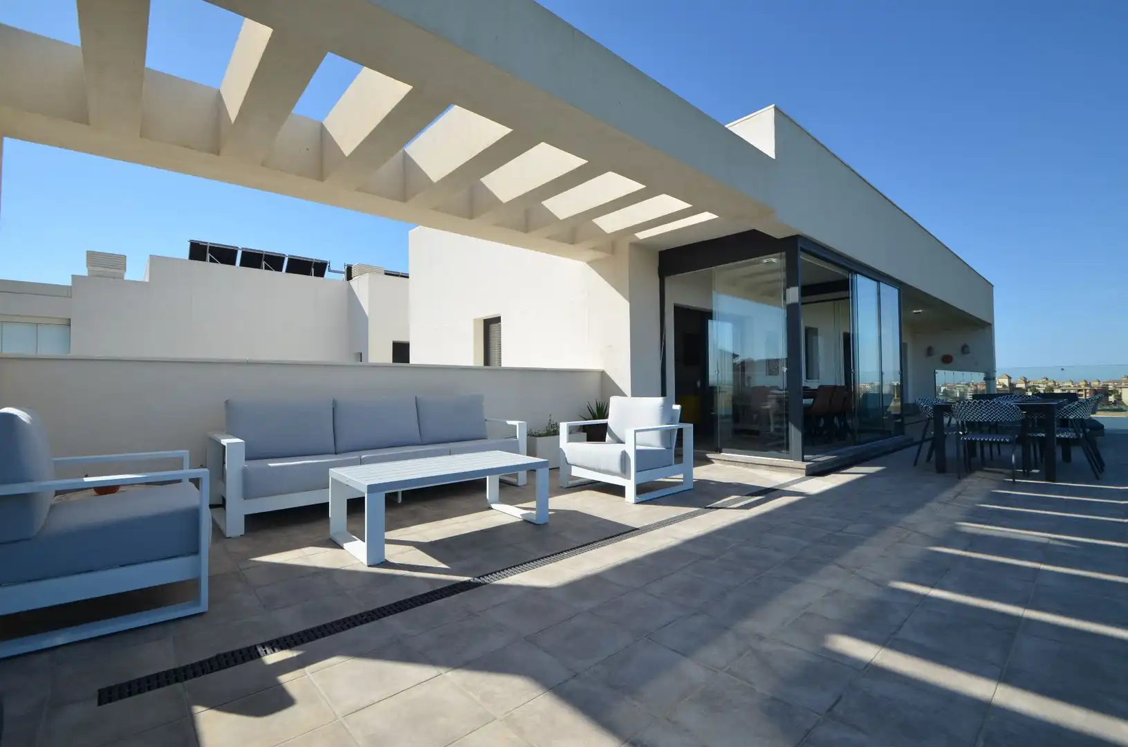Penthouse with pool for sale in Isla Canela, imagen 9
