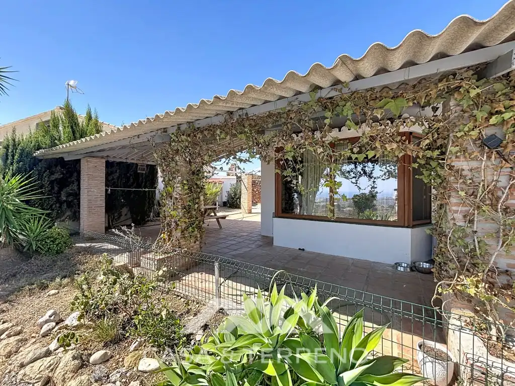 Detached house with garden for sale in Arroyo Arroyo Del Buho (Almayate), imagen 48