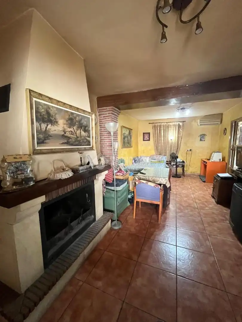 Casa aparellada en venda a Pinos Puente, imagen 3