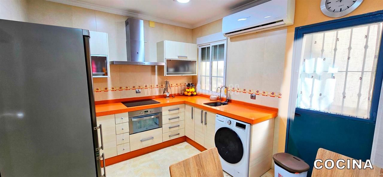 Kitchen of Planta baja for rent in Málaga Capital