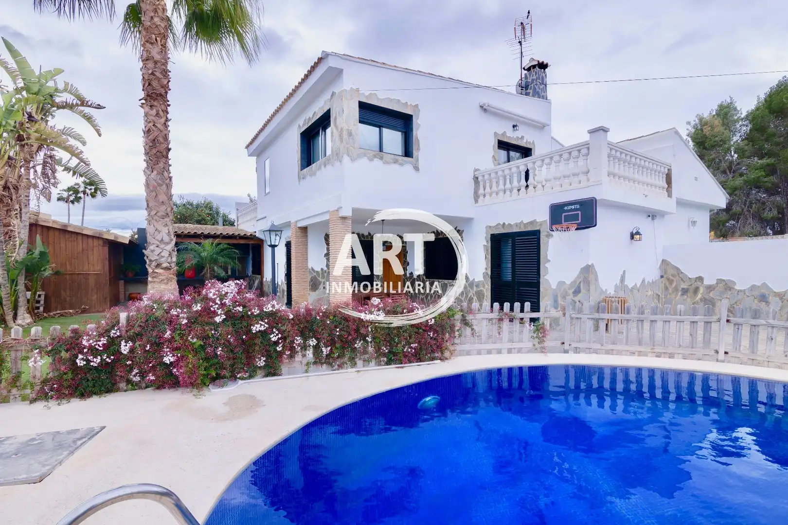 Exterior view of Houses for sale in L'Eliana  with Air Conditioner, Heating and Terrace