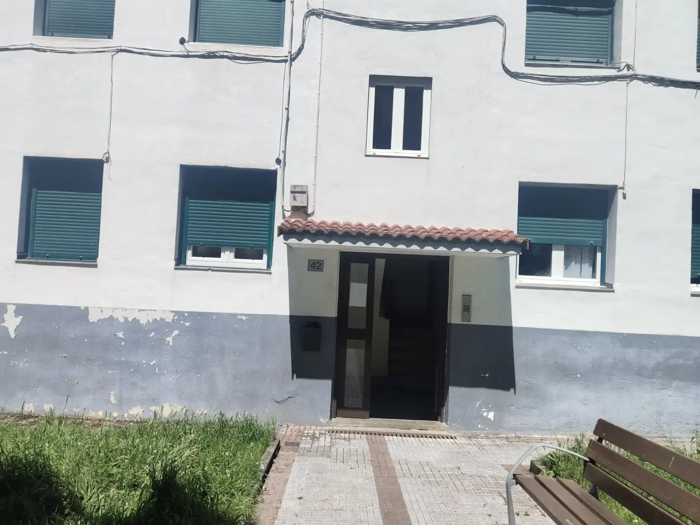 Vista exterior de Piso en venta en Legazpi con Calefacción, Trastero y Balcón