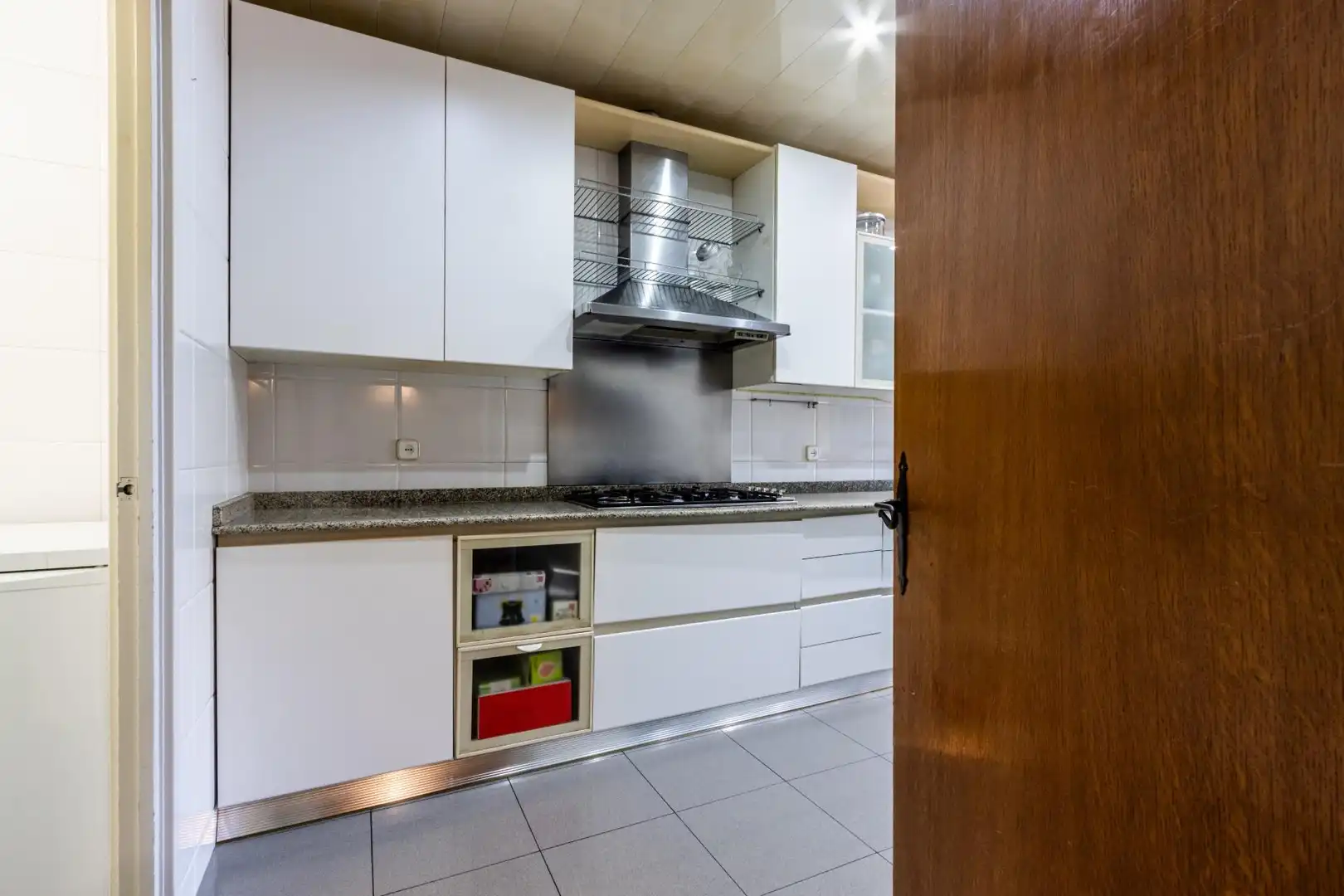 Cocina de Casa adosada en venta en Sabadell con Piscina comunitaria