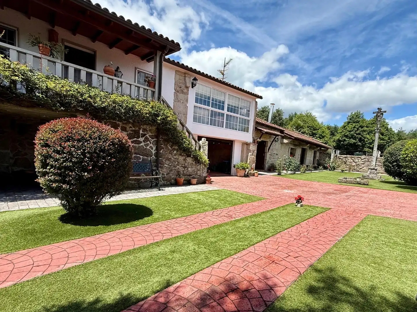 Vista exterior de Casa o chalet en venta en San Amaro con Calefacción, Jardín privado y Parquet