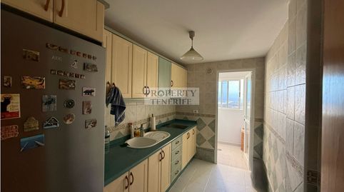 Foto 3 de Piso en venta en Cho - Parque de la Reina, Arona